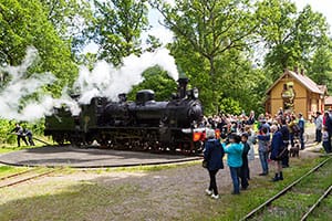 Nya bilder från Anten Gräfsnäs Järnväg 150628